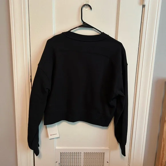 LULULEMON Perfectly Oversized Crop Crew Black Size 4 NWT - Picture 3 of 6